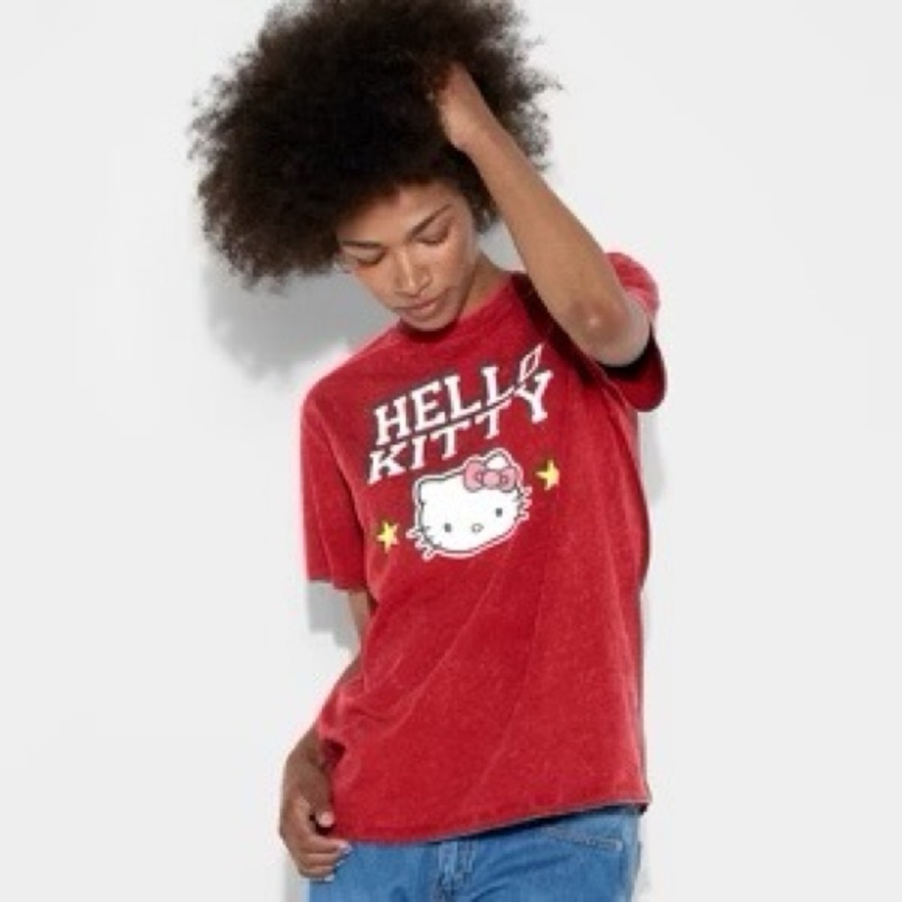 Hello Kitty Red Short Sleeve Graphic Print Tee size L